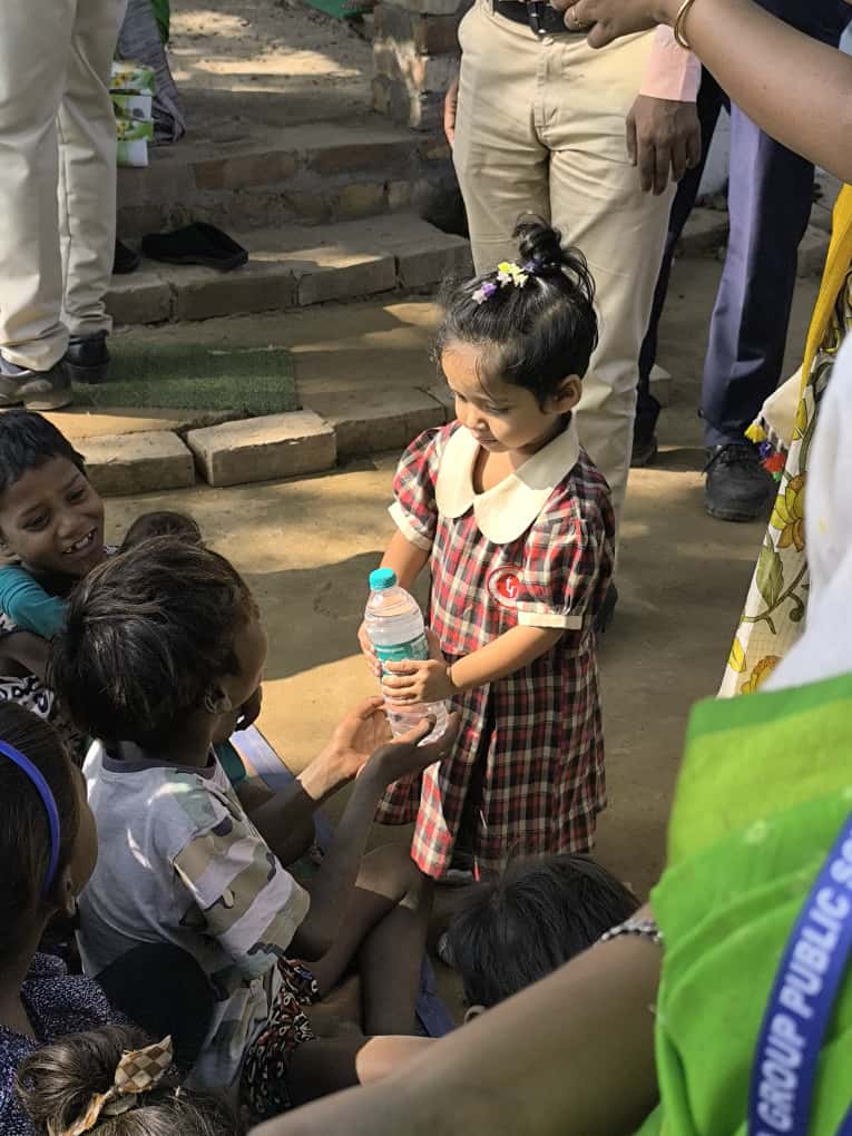 Cloth Distribution